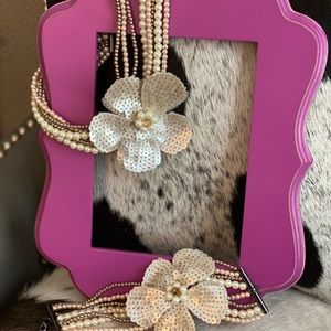 Beaded flower chocker and bracelet